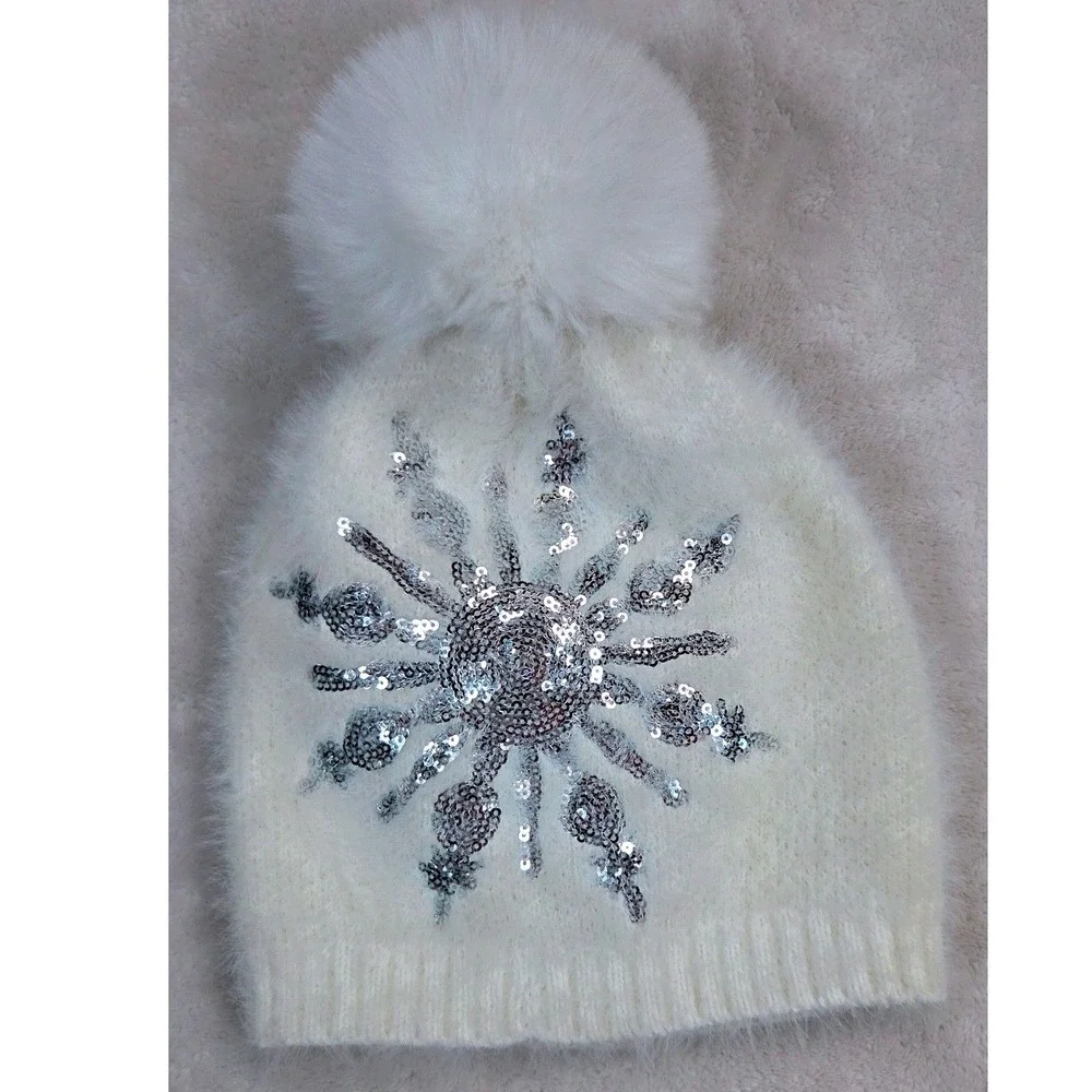 Snowflake Beanie Kids Fuzzy Knit OS White Sequin Pom Pom Hat Y2K Winter Holiday